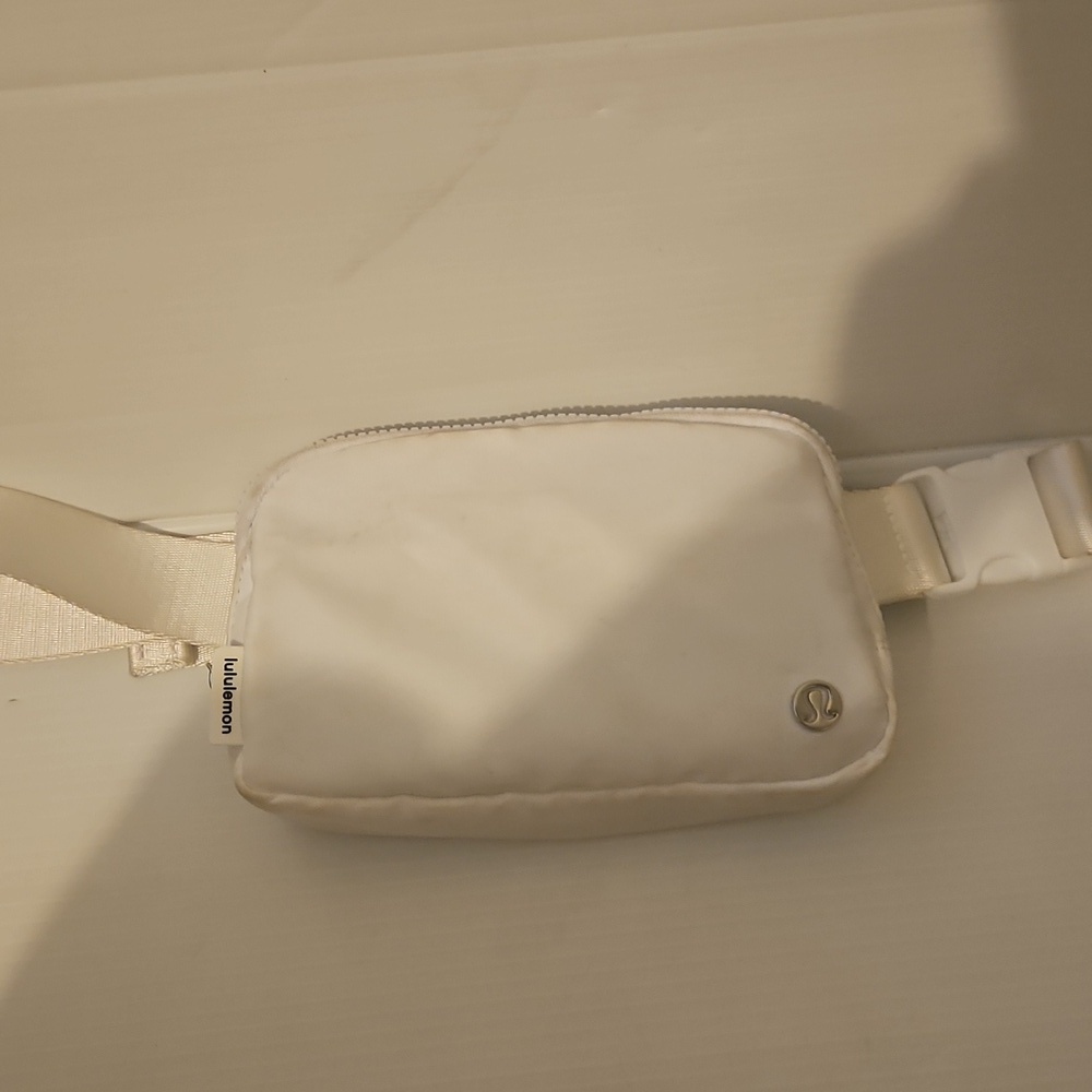 Lululemon White Belt Bag